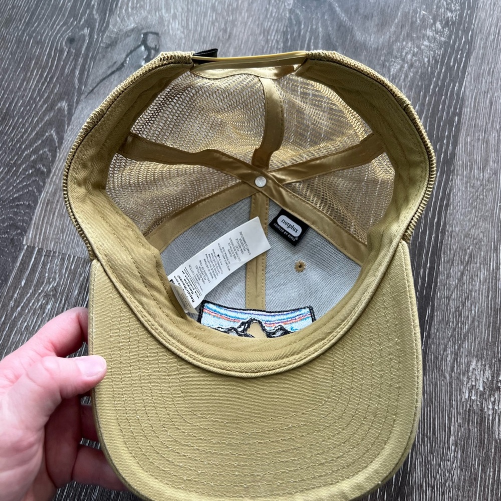 NWOT Patagonia Khaki Trucker Cap with Mesh Back - Picture 3 of 4